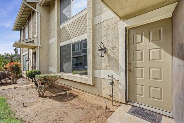3025 Iris Ave B, San Ysidro, CA 92173