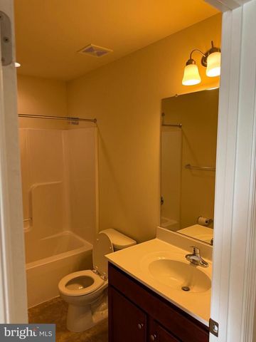 1130 STALLION, Ranson, WV 25438