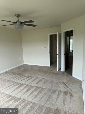 1130 STALLION, Ranson, WV 25438