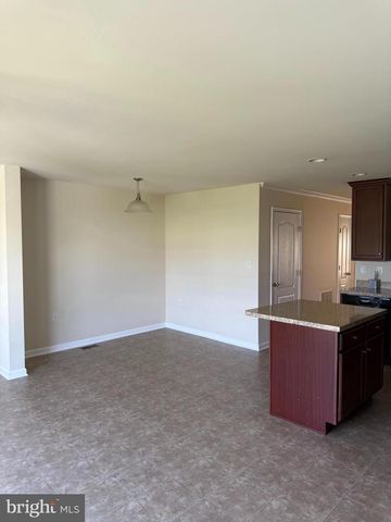 1130 STALLION, Ranson, WV 25438