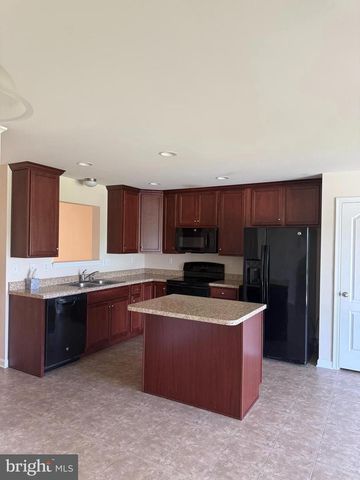 1130 STALLION, Ranson, WV 25438