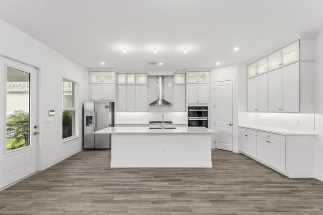 860 SW Newfield Avenue, Palm City, FL 34990