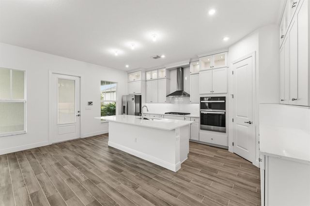 860 SW Newfield Avenue, Palm City, FL 34990