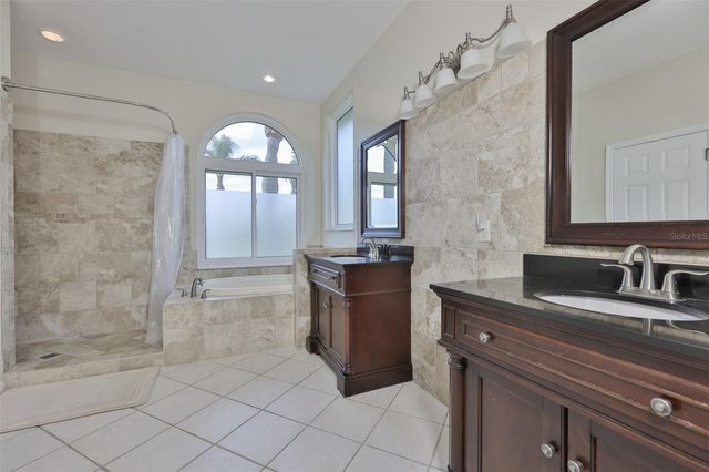 13016 PRESTWICK DRIVE, Riverview, FL 33579