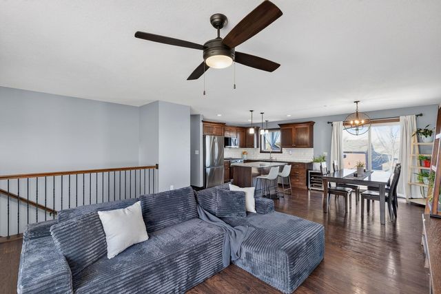 3907 Sunnydale Lane SE, Rochester, MN 55904