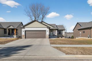 3907 Sunnydale Lane SE, Rochester, MN 55904