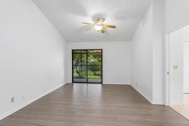 5530 Coach House Circle, Boca Raton, FL 33486