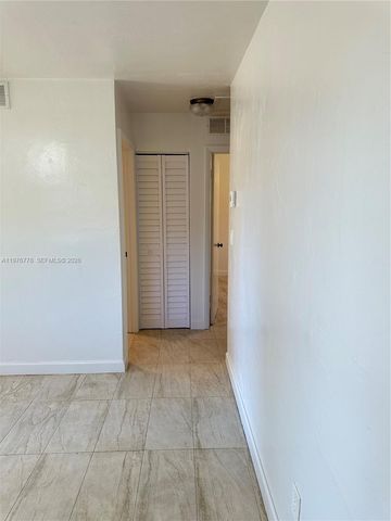 22840 SW 155th Ave 2, Miami, FL 33170