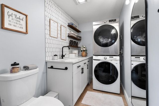 66 Salem St, Woburn, MA 01801