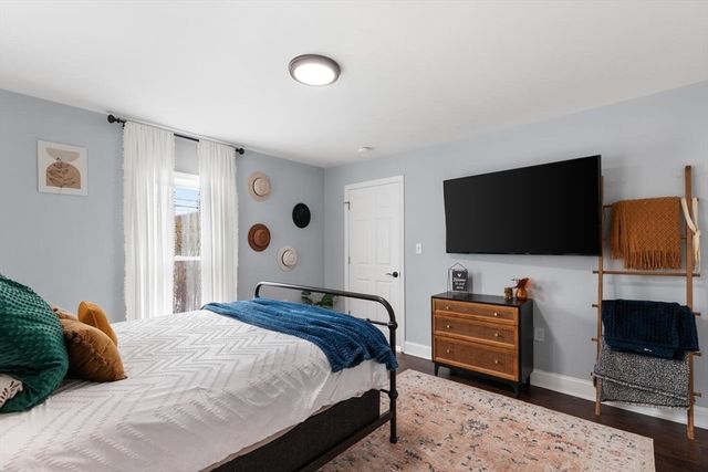 66 Salem St, Woburn, MA 01801