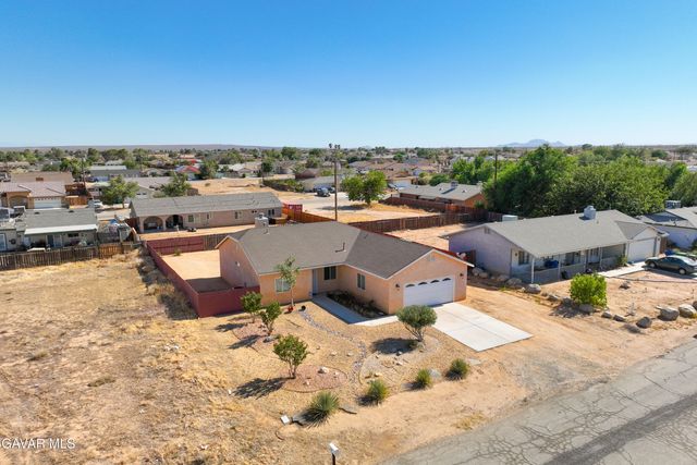 8400 Dogwood Avenue, California City, CA 93505