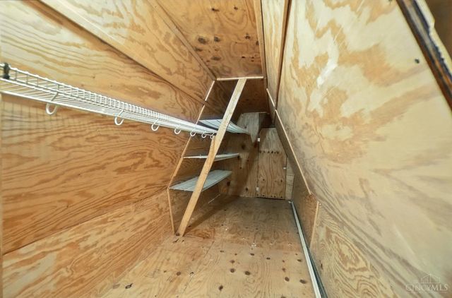 8253 Lake Ridge Drive, West Chester, OH 45069