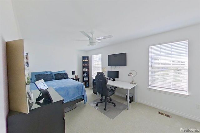 951 N Mill Street, South Lyon, MI 48178