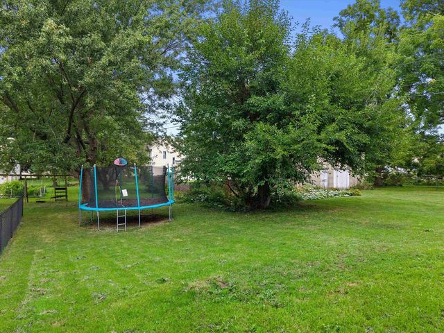 6014 Johnson Street, Mcfarland, WI 53558