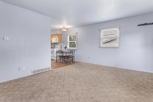 6014 Johnson Street, Mcfarland, WI 53558