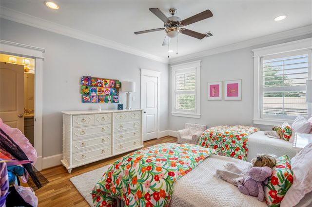 732 E 28th Street, Houston, TX 77009