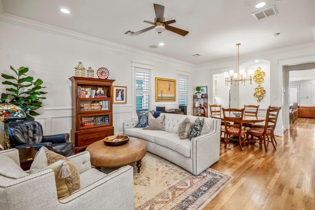 732 E 28th Street, Houston, TX 77009