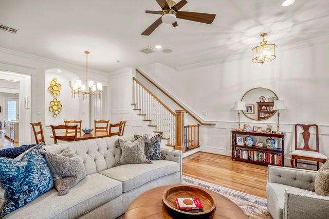 732 E 28th Street, Houston, TX 77009