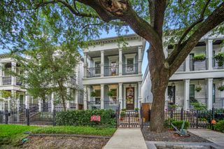 732 E 28th Street, Houston, TX 77009