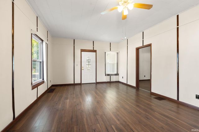 2001 George Street, Logansport, IN 46947