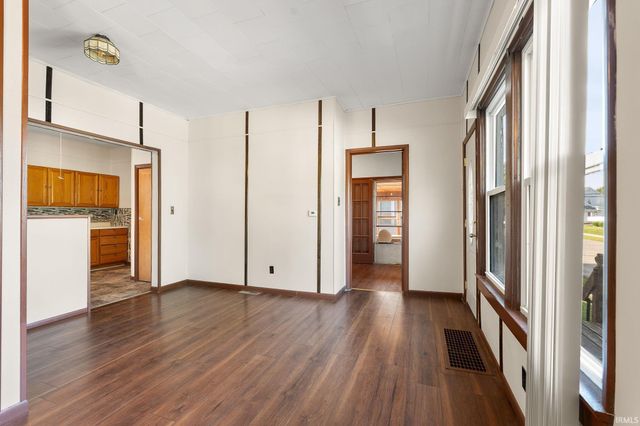 2001 George Street, Logansport, IN 46947