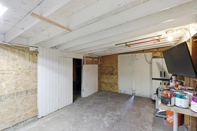 9241 Bloomdale St, Santee, CA 92071