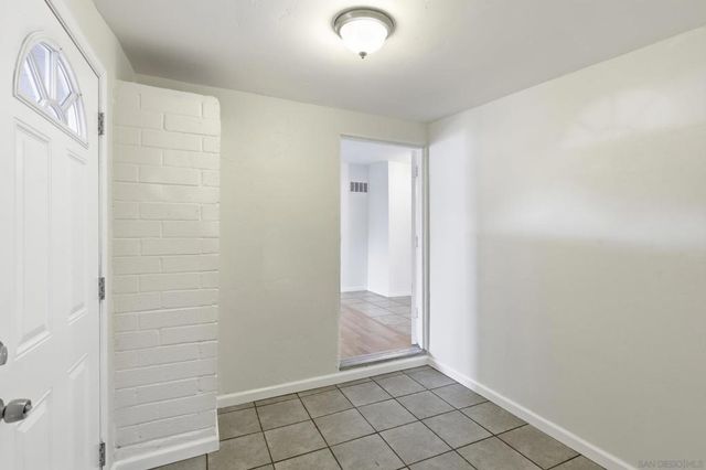 9241 Bloomdale St, Santee, CA 92071