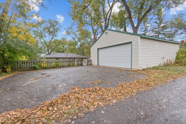 8237 Pillsbury Avenue S, Bloomington, MN 55420