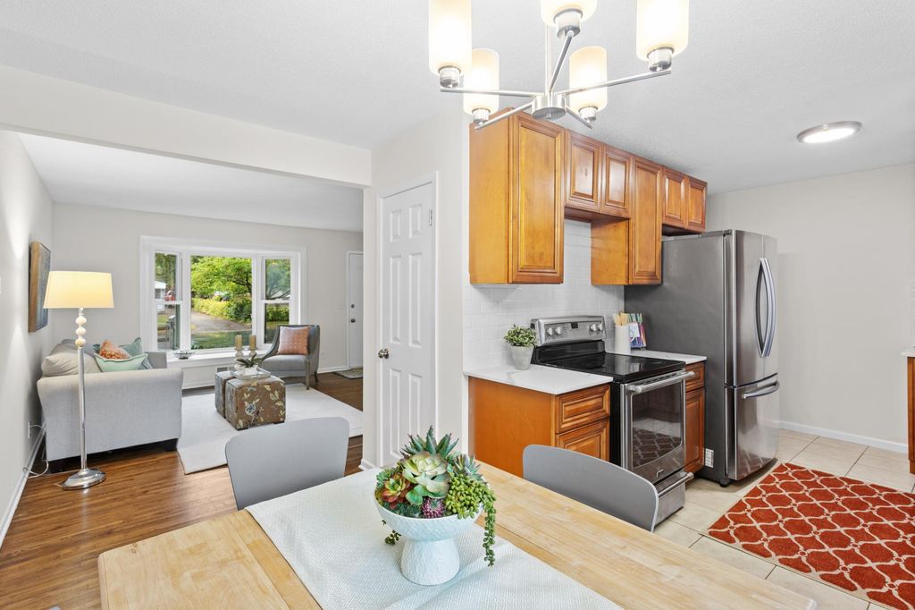 8237 Pillsbury Avenue S, Bloomington, MN 55420