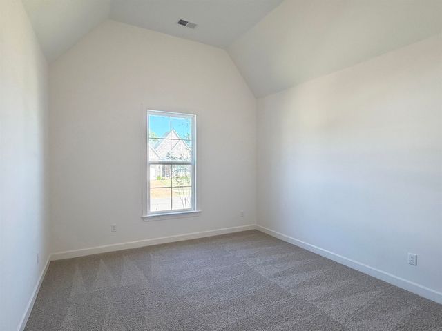 115 TOMMIE VALLEY DR, Oakland, TN 38060