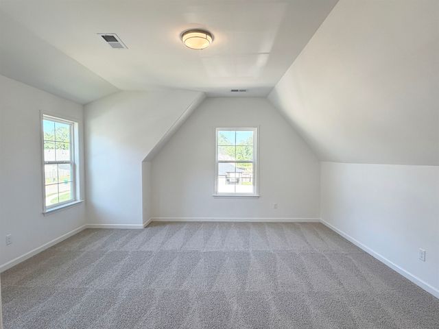 115 TOMMIE VALLEY DR, Oakland, TN 38060