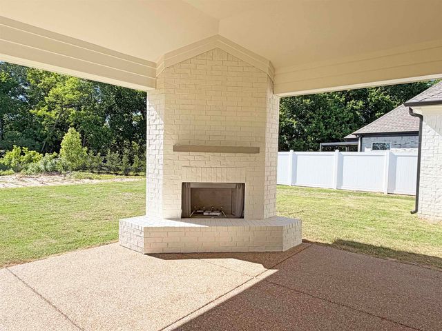115 TOMMIE VALLEY DR, Oakland, TN 38060