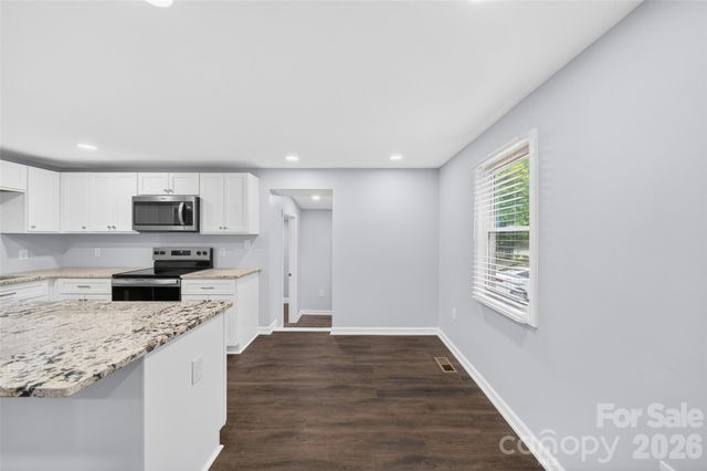 841 Mcarthur Avenue, Charlotte, NC 28206