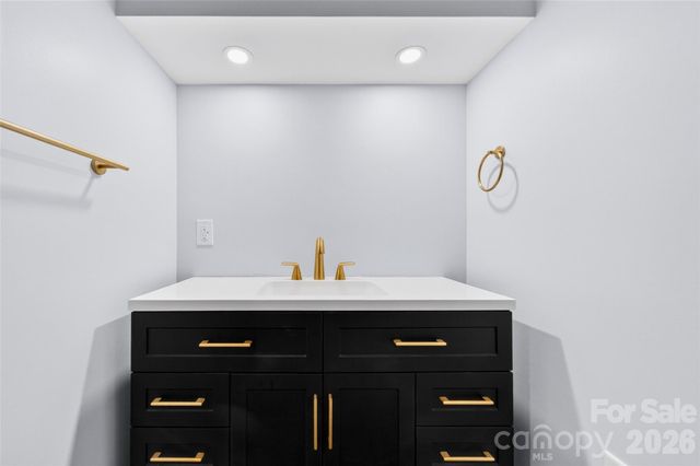 841 Mcarthur Avenue, Charlotte, NC 28206