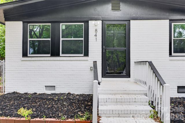 841 Mcarthur Avenue, Charlotte, NC 28206