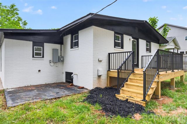 841 Mcarthur Avenue, Charlotte, NC 28206