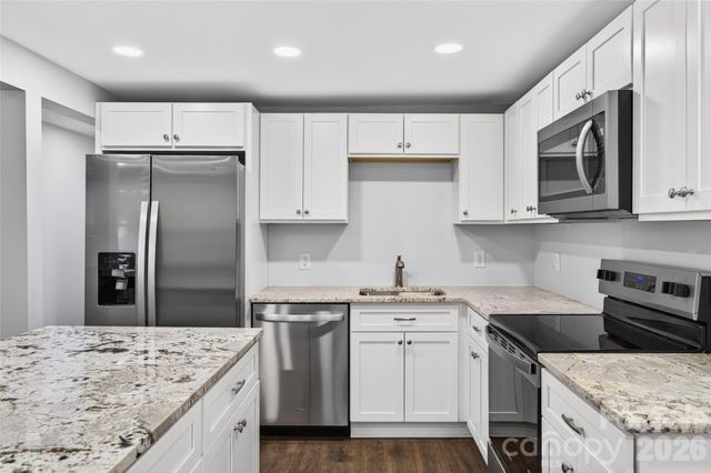 841 Mcarthur Avenue, Charlotte, NC 28206