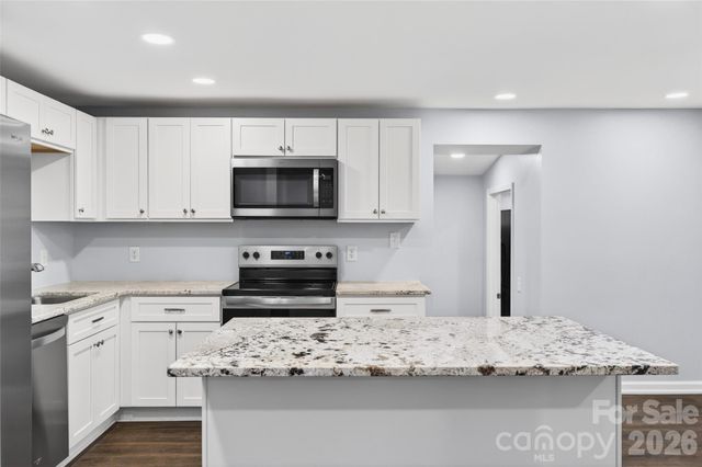 841 Mcarthur Avenue, Charlotte, NC 28206
