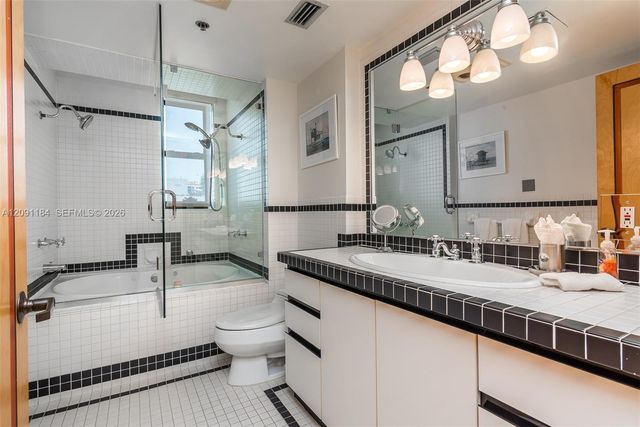 1330 Ocean Drive R5F, Miami Beach, FL 33139