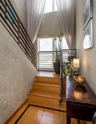 1330 Ocean Drive R5F, Miami Beach, FL 33139