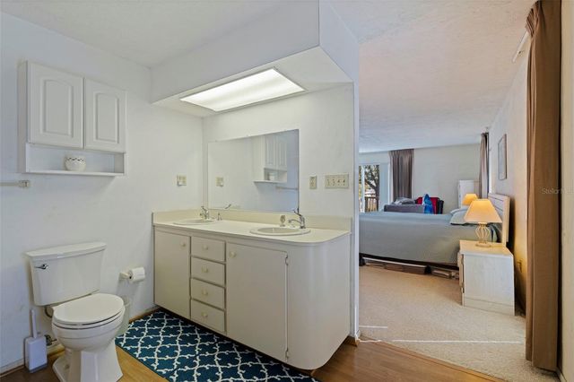 6121 58TH STREET N, St Petersburg, FL 33709