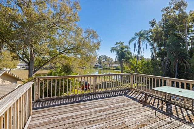 6121 58TH STREET N, St Petersburg, FL 33709