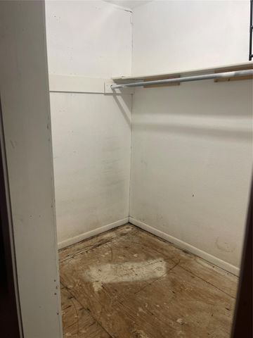 5001 Texas Ave, La Marque, TX 77568