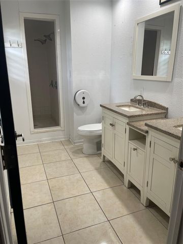 5001 Texas Ave, La Marque, TX 77568