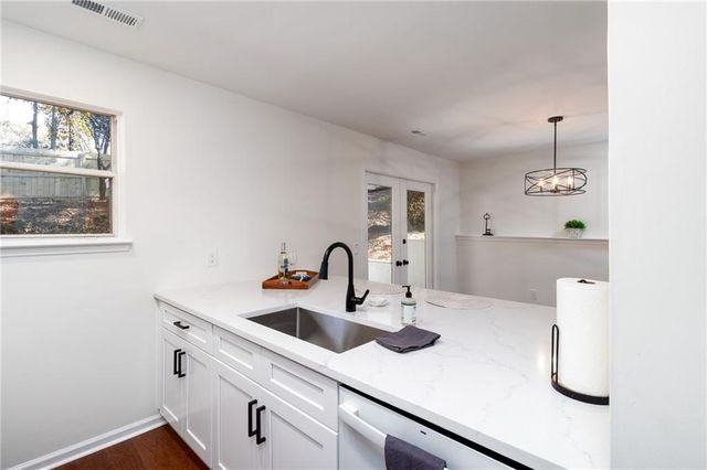 4530 Hickory Forest NW Drive, Acworth, GA 30102