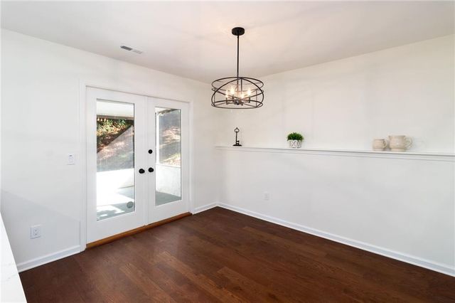 4530 Hickory Forest NW Drive, Acworth, GA 30102