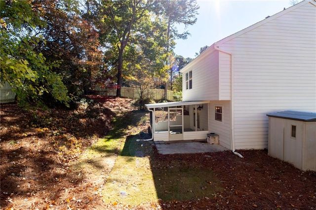 4530 Hickory Forest NW Drive, Acworth, GA 30102