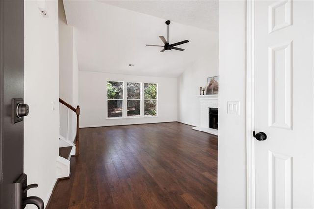 4530 Hickory Forest NW Drive, Acworth, GA 30102