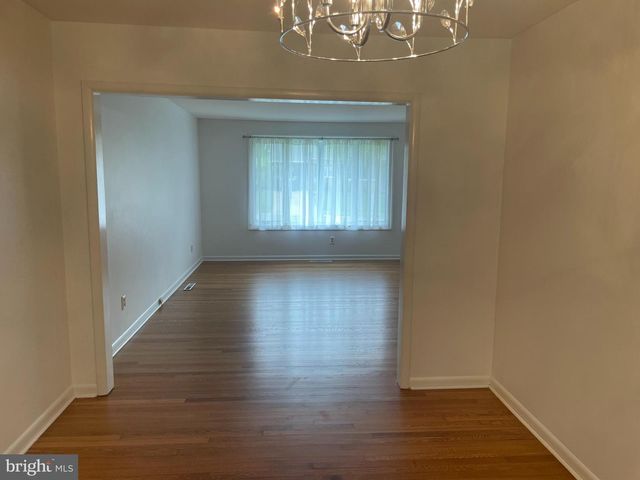 202 ALDERS DR, Wilmington, DE 19803