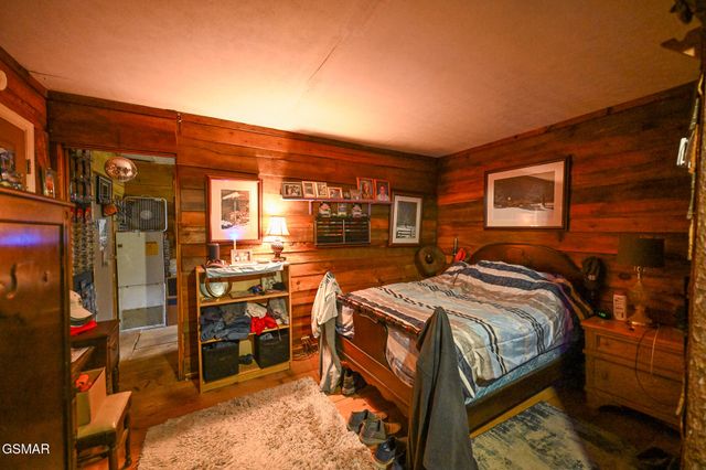 1941 Bluff Mountain Road, Sevierville, TN 37876